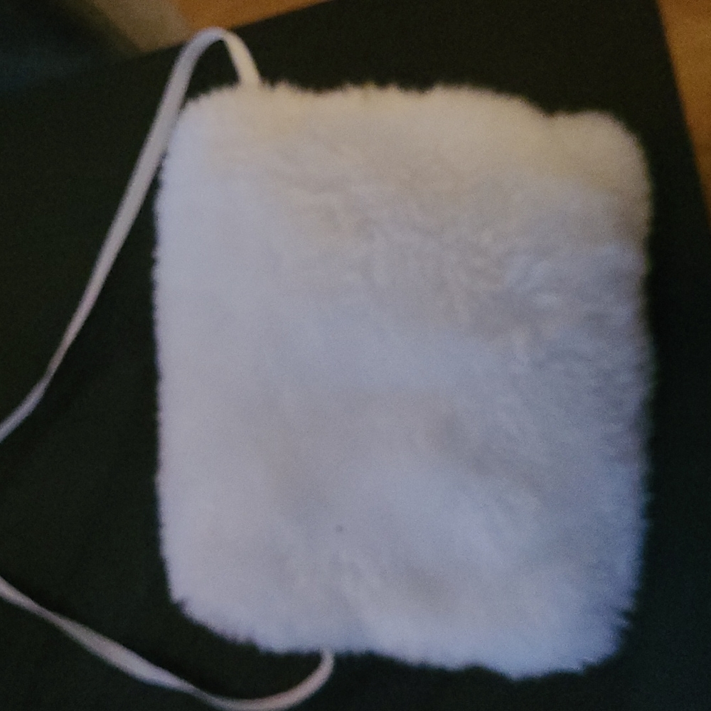 Hand Warner - Picture 2 of 3